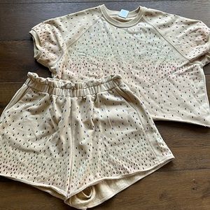 🩷Queen of Sparkles Beige Rainbow Rhinestone Set 🩷